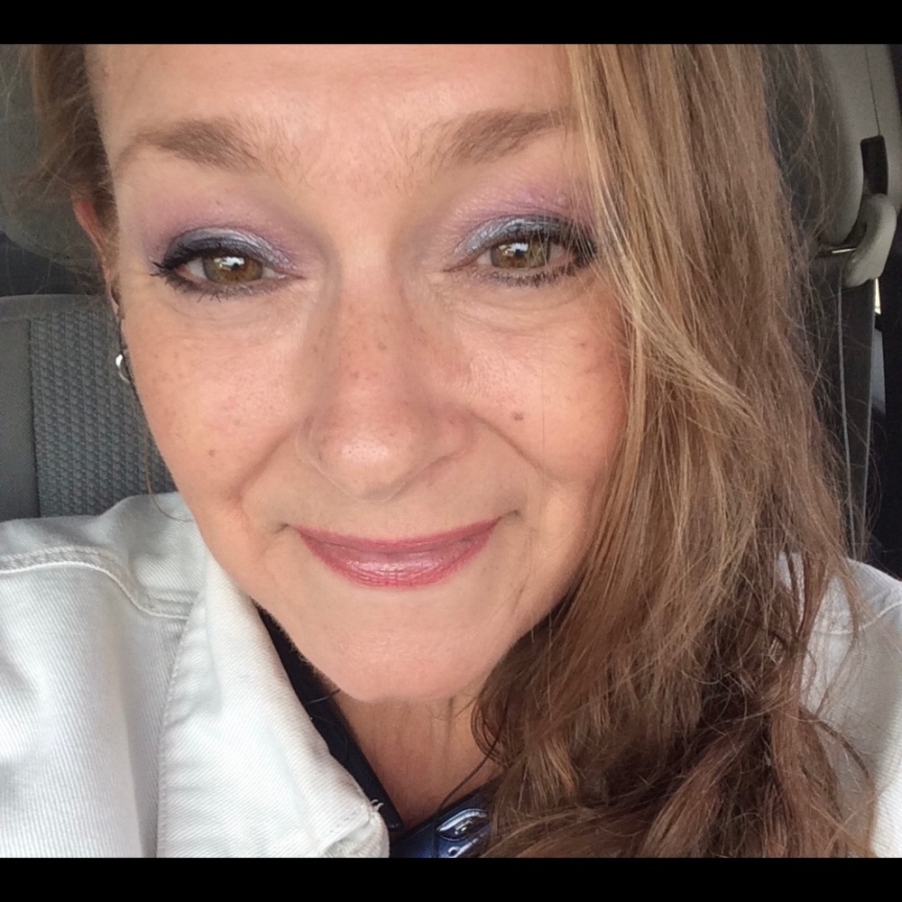 Meet your Posher, Diane